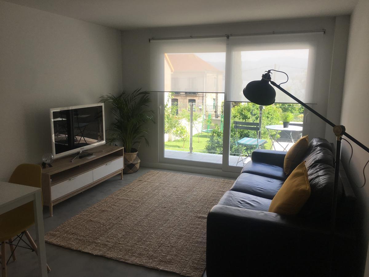 Ferienwohnung Lm House Raxo Exterior foto